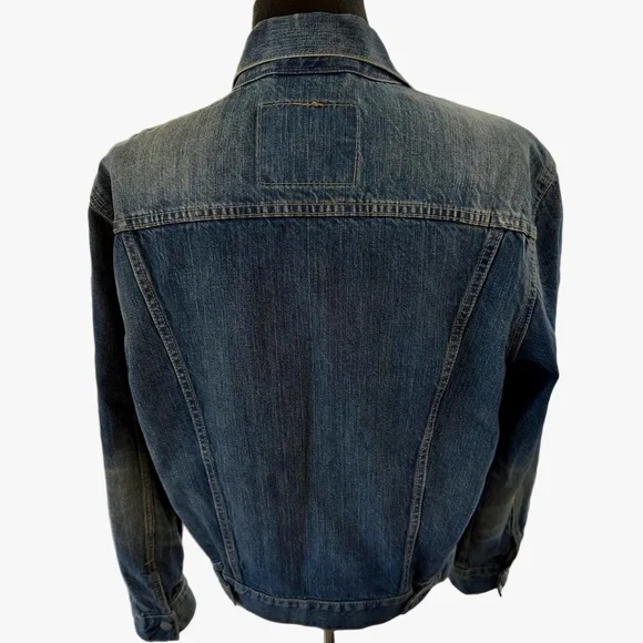 Levi's Faded Classic Trucker Blue Denim Small Jacket Distressed Red Tab 72335